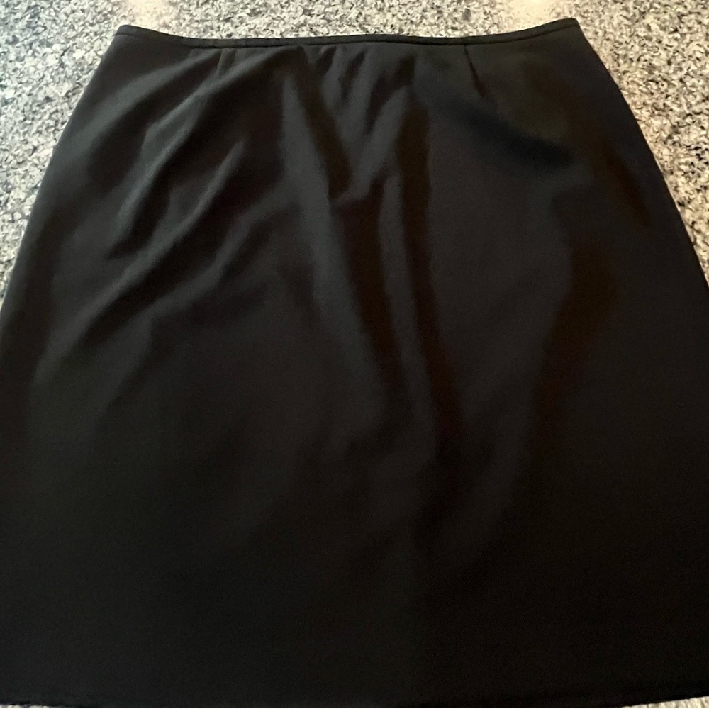 Calvin Klein woman’s plus black skirt, size 20W